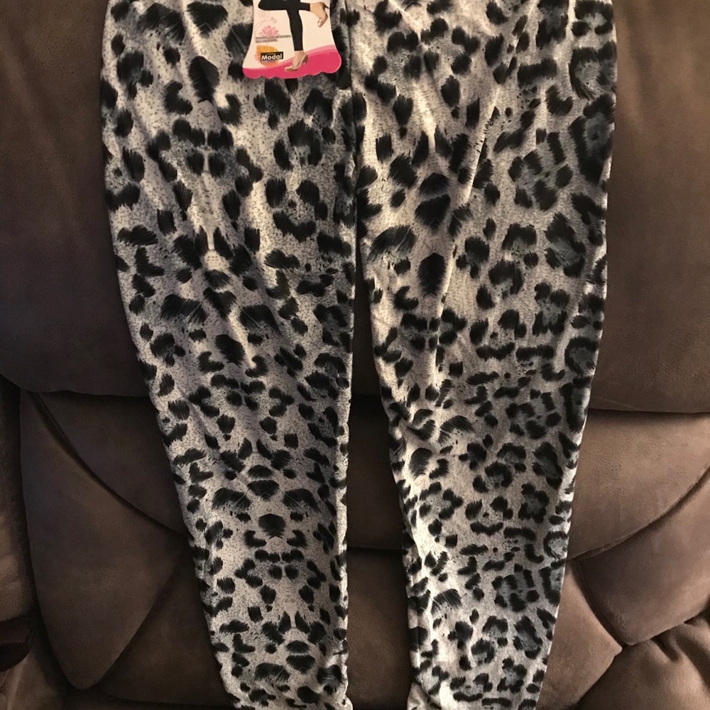 New Blue and White Leggings